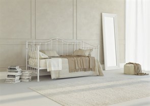 {{photo.Alt || photo.Description || 'Металлическая кровать "Kari" три спинки'}}