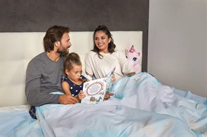 {{photo.Alt || photo.Description || 'Кровать "Роди" с металлическим подъёмным механизмом'}}