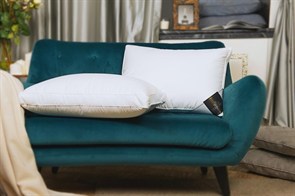 Импортная швейцарская подушка "Trois Couronnes Lotus Plus Cosy"