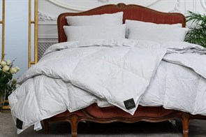 Импортное швейцарское одеяло "Trois Couronnes Royal Wild Duck Down Ultra Light"
